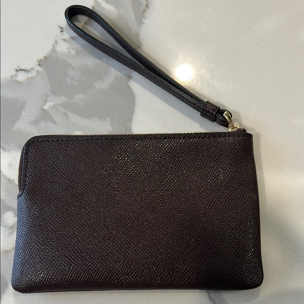 Coach Raspberry Wristlet - Picture 3 of 5